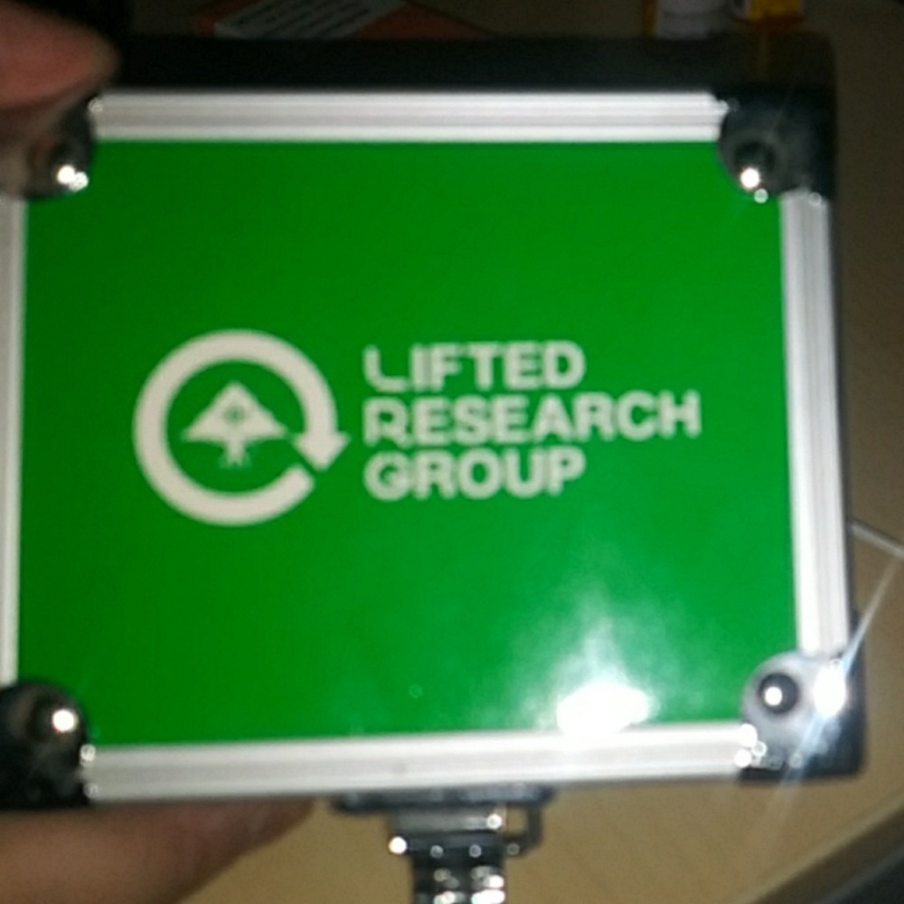 Meet your Posher, Code - Picture 3 of 5